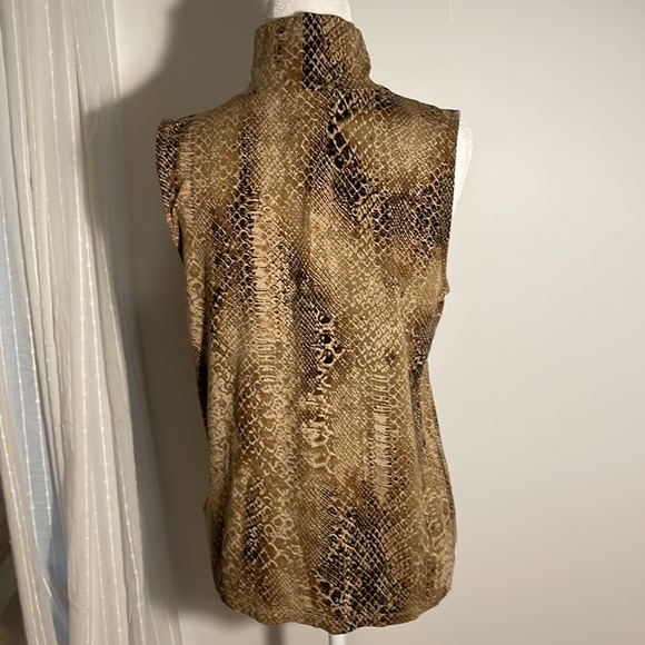 LAUREN Ralph Lauren Sleeveless TANK 
Mock Turtle 
Stretch 
Comfort
Size Large - Picture 4 of 7